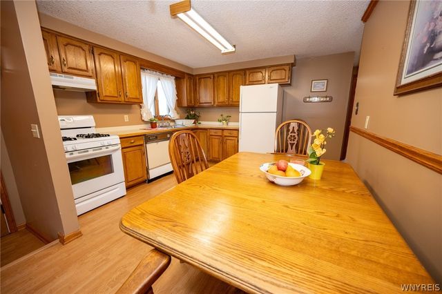 170 Castlewood Drive, Cheektowaga, NY 14227