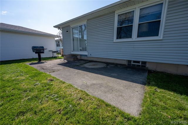 170 Castlewood Drive, Cheektowaga, NY 14227