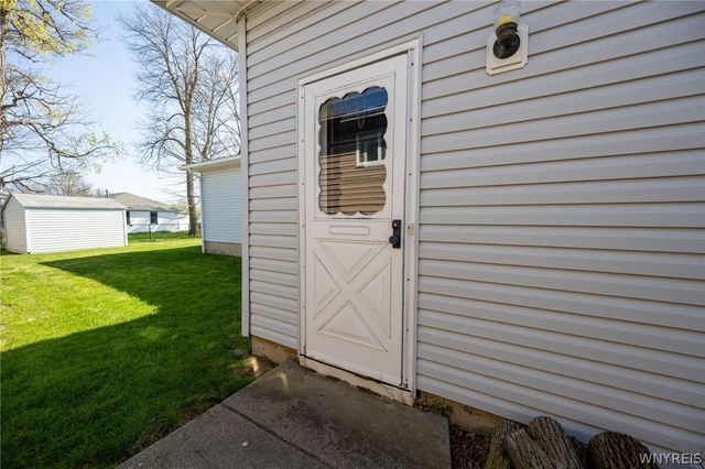 170 Castlewood Drive, Cheektowaga, NY 14227