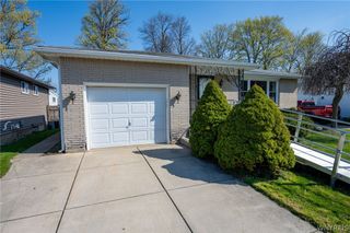 170 Castlewood Drive, Cheektowaga, NY 14227