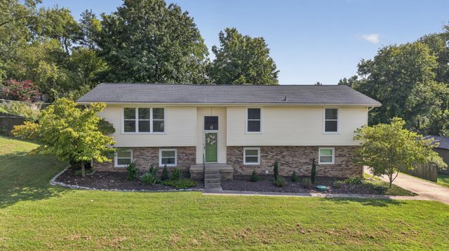 713 Hillbrook Dr, Mount Juliet, TN 37122