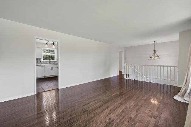 713 Hillbrook Dr, Mount Juliet, TN 37122