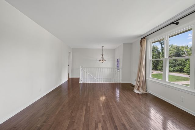 713 Hillbrook Dr, Mount Juliet, TN 37122