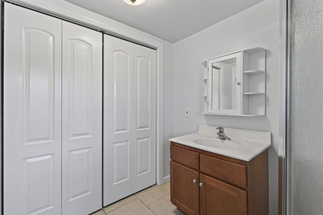 713 Hillbrook Dr, Mount Juliet, TN 37122