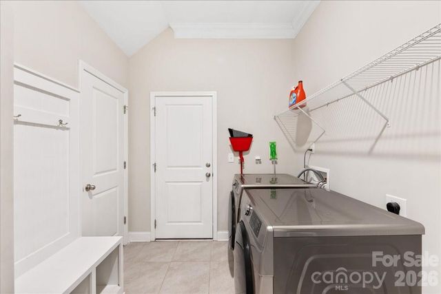 10619 Carver Falls Road, Charlotte, NC 28214