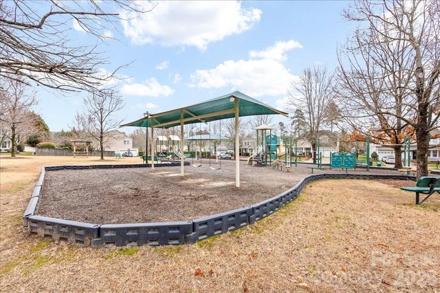 10619 Carver Falls Road, Charlotte, NC 28214