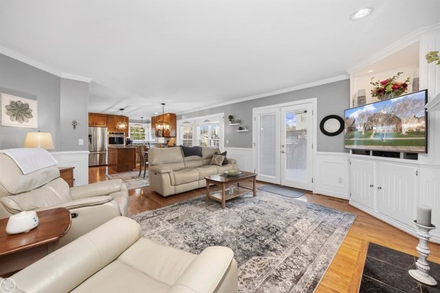 48034 Amanda Drive, Macomb, MI 48044