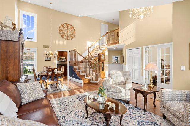 48034 Amanda Drive, Macomb, MI 48044