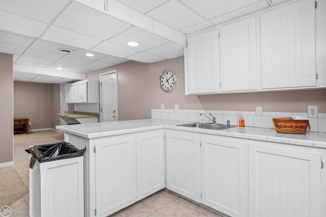48034 Amanda Drive, Macomb, MI 48044