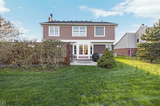 48034 Amanda Drive, Macomb, MI 48044