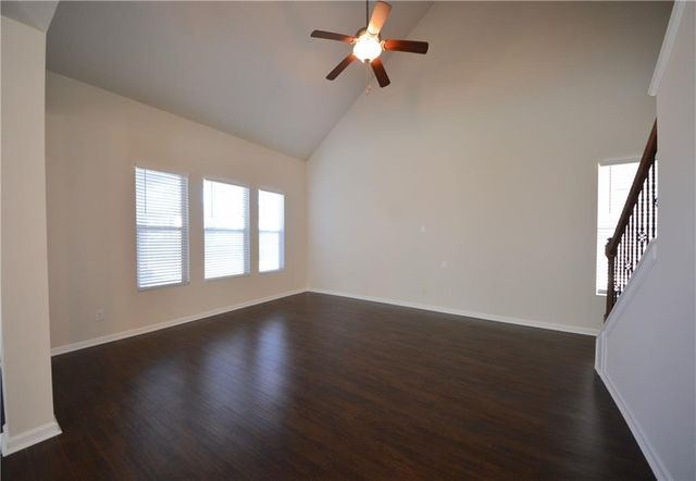 162 Daisy Circle, Mcdonough, GA 30252