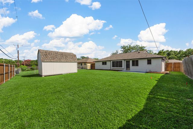 2413 Whippoorwill Drive, Mesquite, TX 75149