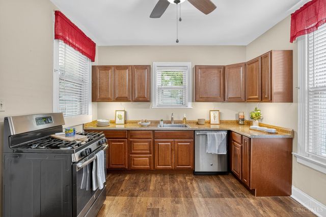 327 Cooper Street, Reading, OH 45215