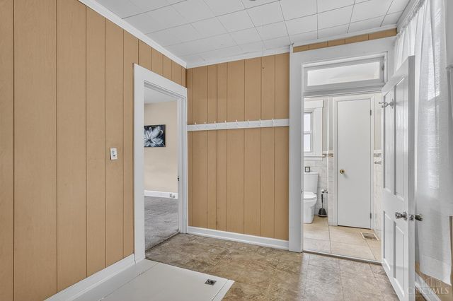 327 Cooper Street, Reading, OH 45215