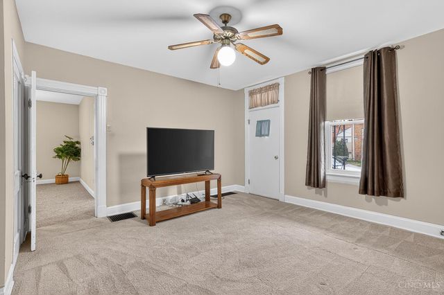 327 Cooper Street, Reading, OH 45215