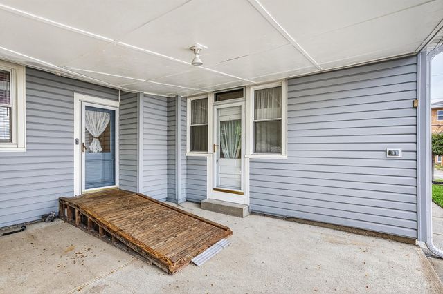 327 Cooper Street, Reading, OH 45215