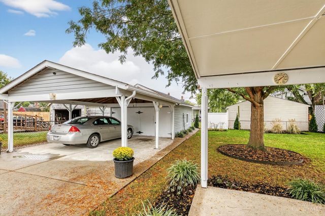 327 Cooper Street, Reading, OH 45215