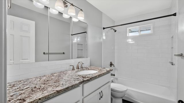 5707 N Ash St, Spokane, WA 99205