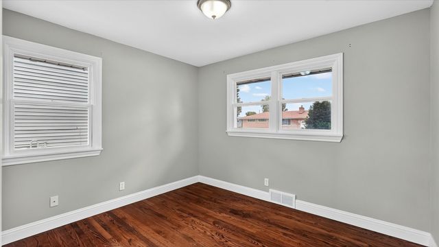 5707 N Ash St, Spokane, WA 99205