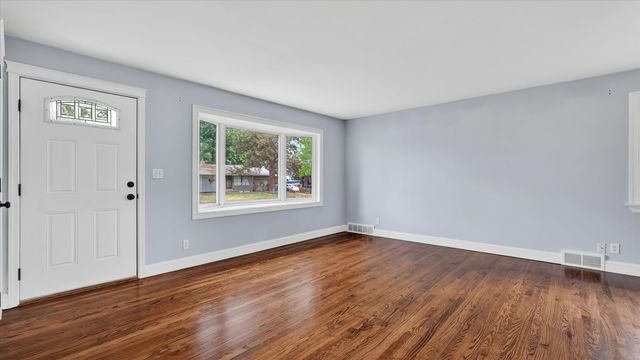 5707 N Ash St, Spokane, WA 99205