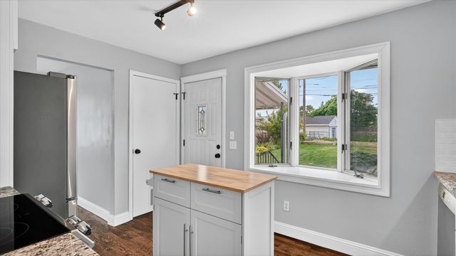 5707 N Ash St, Spokane, WA 99205