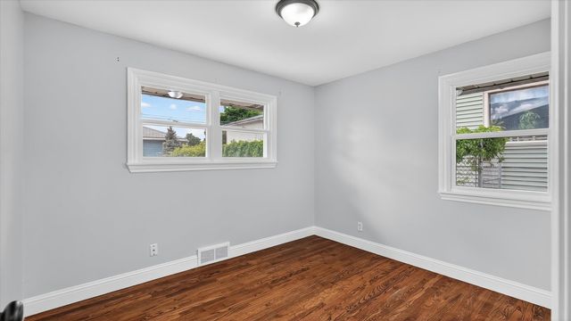5707 N Ash St, Spokane, WA 99205