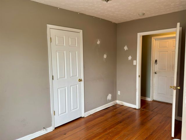 805 SUDBURY ST, Staunton, VA 24401