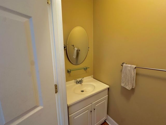 805 SUDBURY ST, Staunton, VA 24401