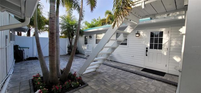 3351 BAHIA VISTA STREET, Sarasota, FL 34239