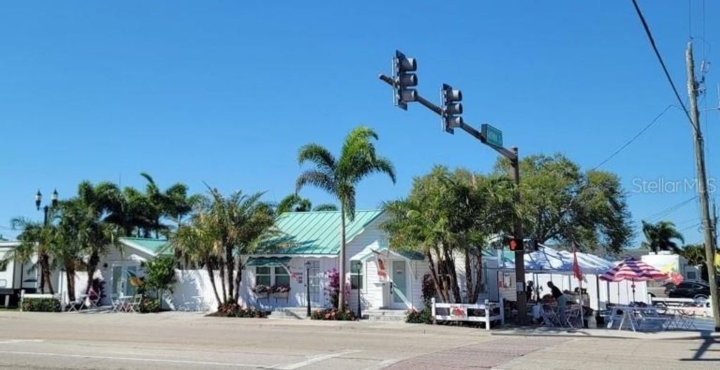 3351 BAHIA VISTA STREET, Sarasota, FL 34239