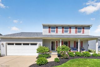 125 Queen Anne Circle, Elyria, OH 44035