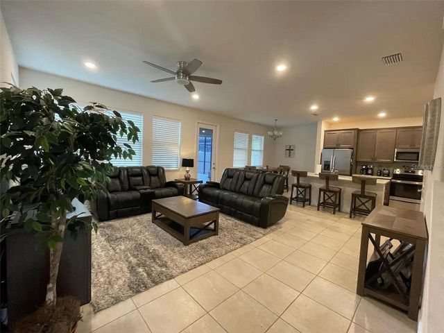 1438 N RIVER CIRCLE, Tarpon Springs, FL 34689