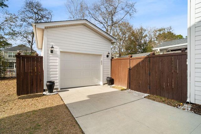 1717 Emmets Road, Johns Island, SC 29455