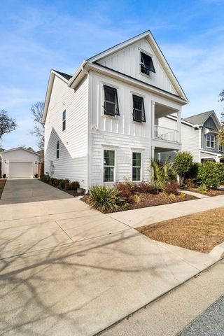 1717 Emmets Road, Johns Island, SC 29455