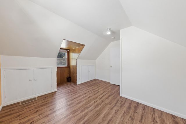 402 Jefferson Avenue S, Edina, MN 55343