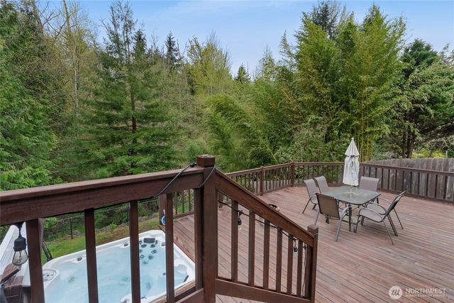 32611 8th Avenue SW, Federal Way, WA 98023