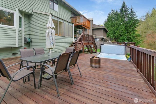 32611 8th Avenue SW, Federal Way, WA 98023