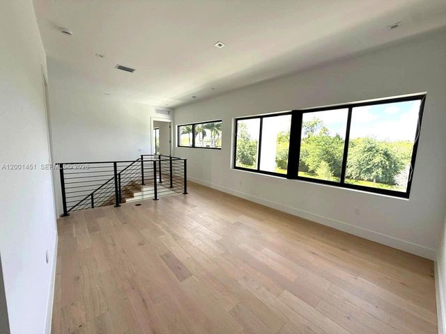 16776 Natures Way, Weston, FL 33326