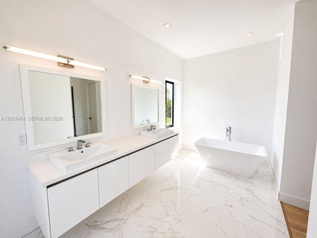 16776 Natures Way, Weston, FL 33326