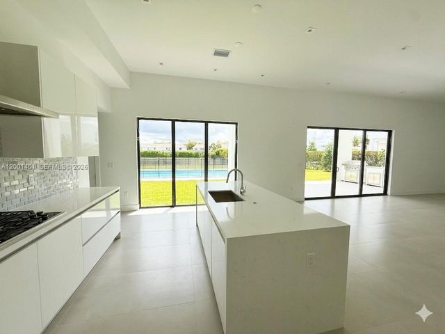 16776 Natures Way, Weston, FL 33326