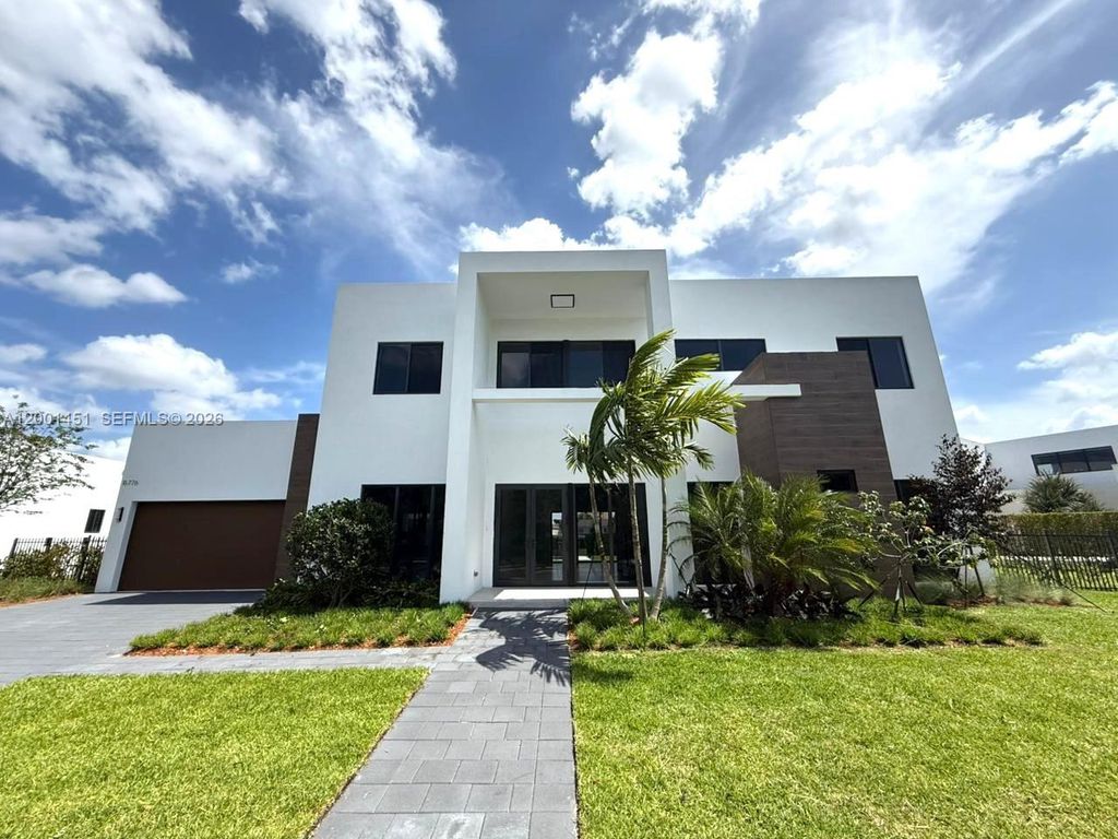 16776 Natures Way, Weston, FL 33326
