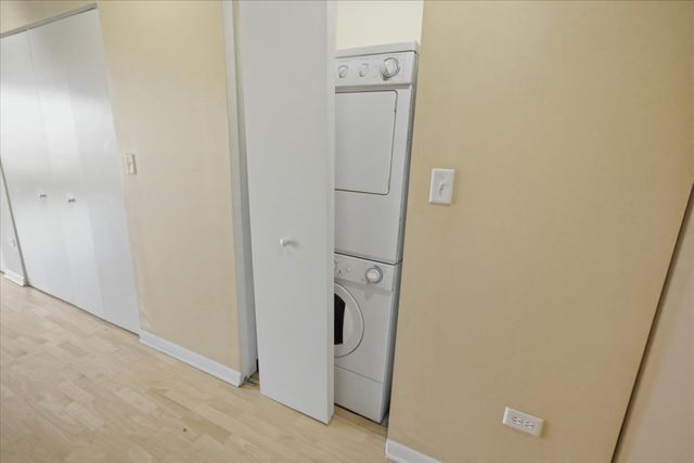 1550 S Blue Island Avenue 412, Chicago, IL 60608