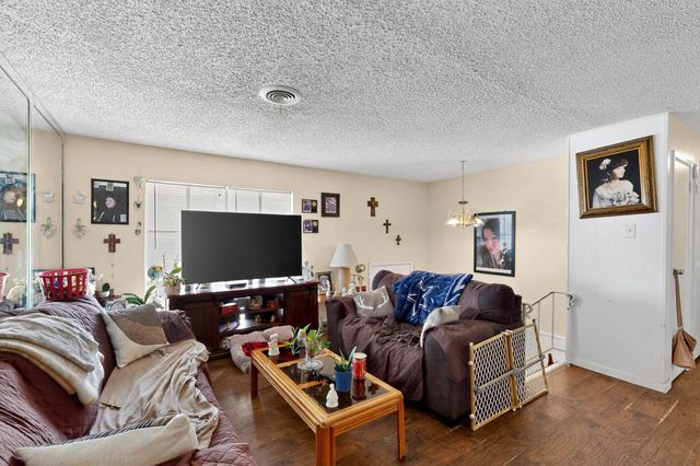 1109 Montclair Drive, Garland, TX 75040