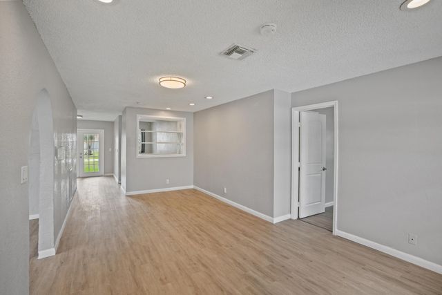 417 SW 8th Avenue, Delray Beach, FL 33444