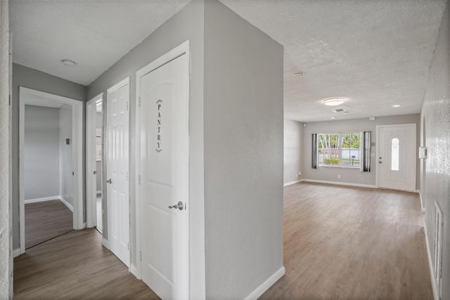 417 SW 8th Avenue, Delray Beach, FL 33444
