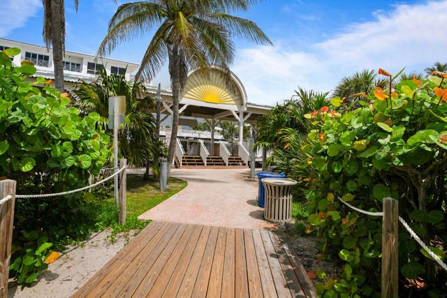 417 SW 8th Avenue, Delray Beach, FL 33444