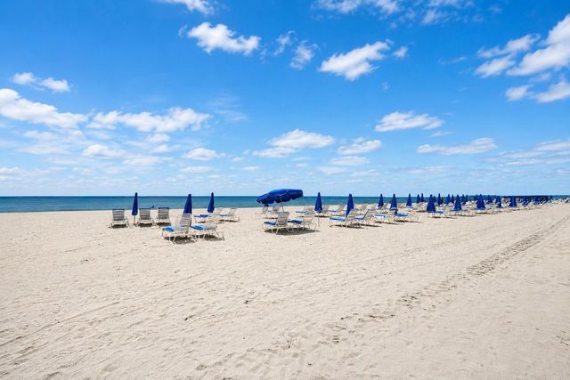 417 SW 8th Avenue, Delray Beach, FL 33444