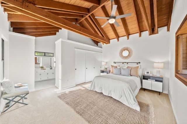 5904 Oak Avenue, Carmichael, CA 95608
