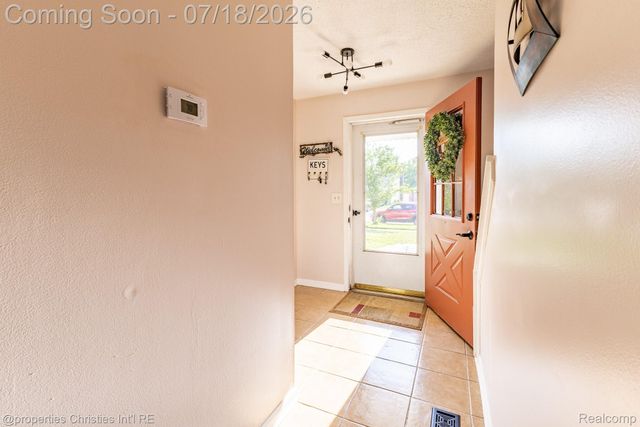 45568 Margate Drive, Macomb Township, MI 48044