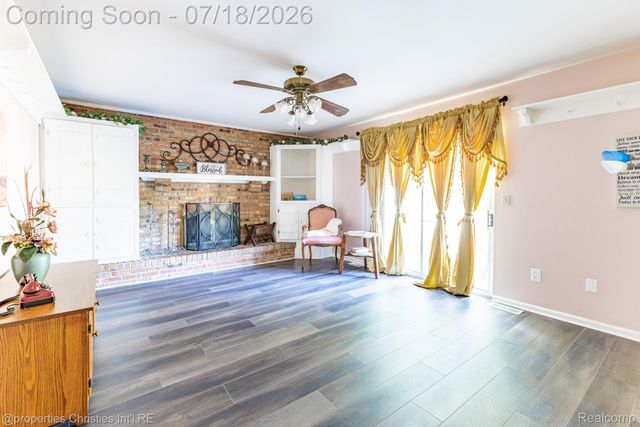 45568 Margate Drive, Macomb Township, MI 48044